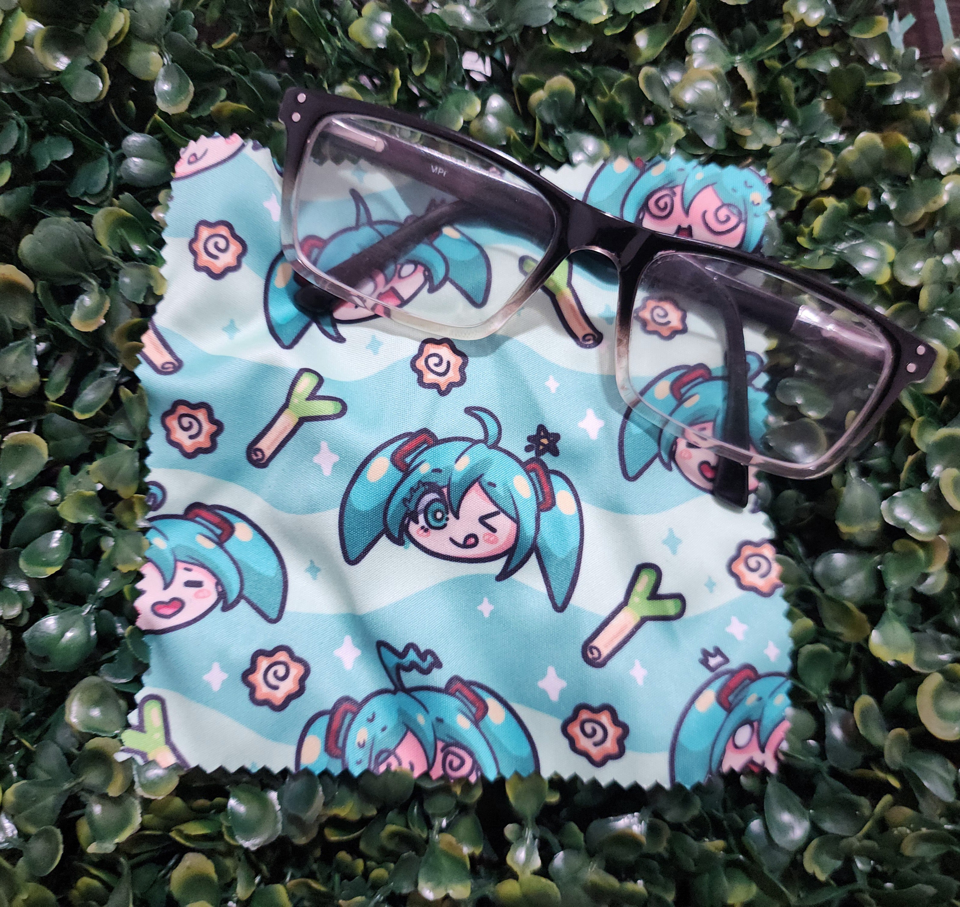 Leek Obsessed Diva Microfiber