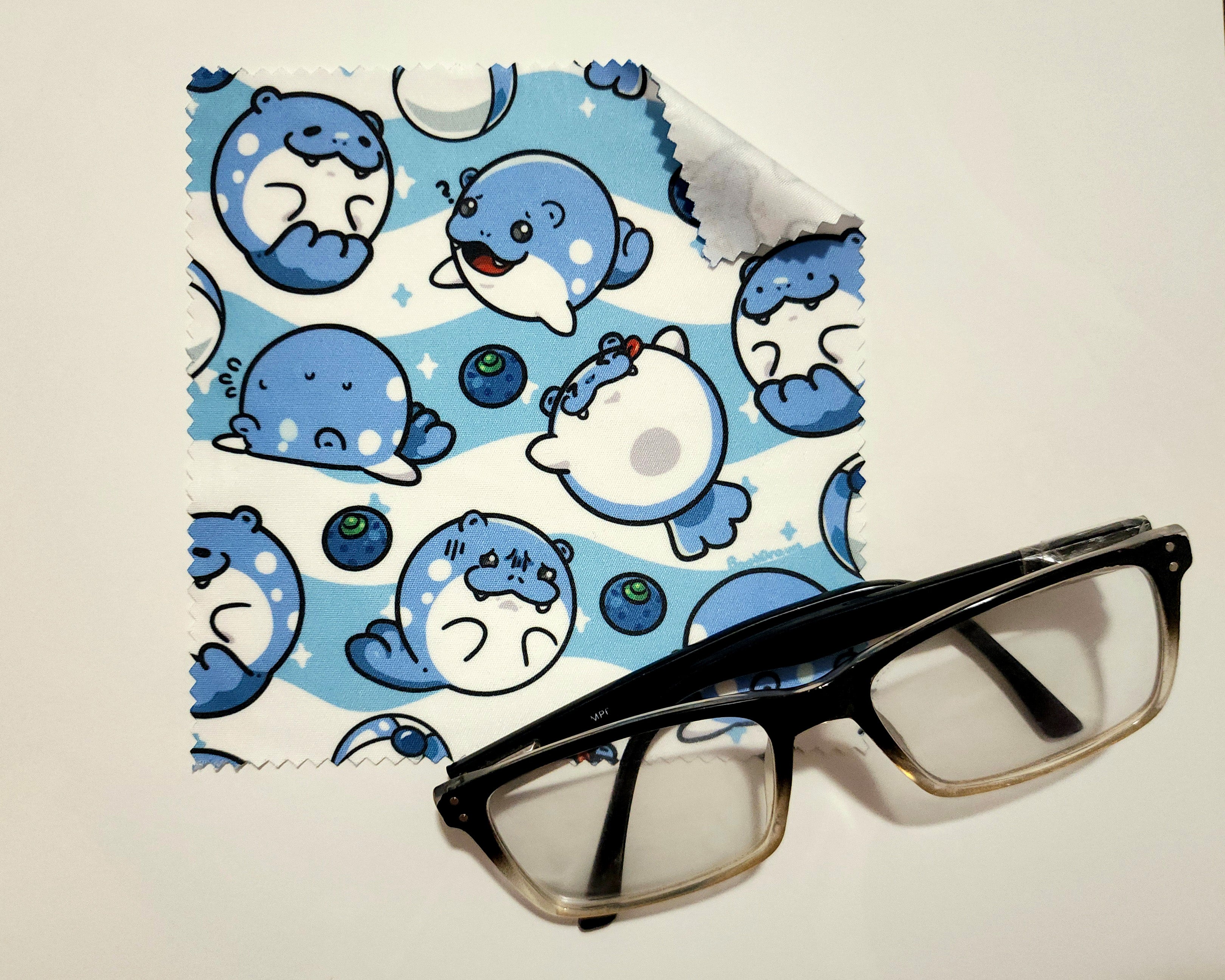 Roundest Seal Microfiber